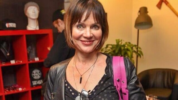 Lena Meriläinen: Tyttäreni kotitalossa tuhopolttoyritys! Lena Meriläinen: Tyttäreni kotitalossa tuhopolttoyritys!