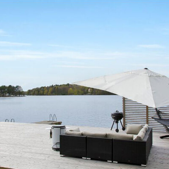 Linda Lampenius myy taloaan 8,5 miljoonalla - kuvat!