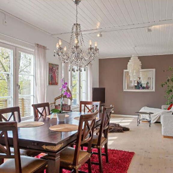 Linda Lampenius myy taloaan 8,5 miljoonalla - kuvat!