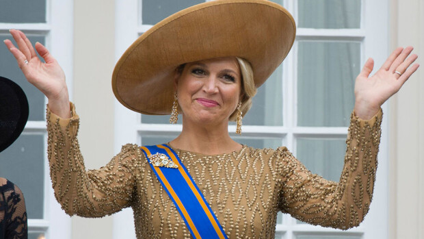Kuningatar Maxima kierrättää anopin mekot! Kuningatar Maxima kierrättää anopin mekot!