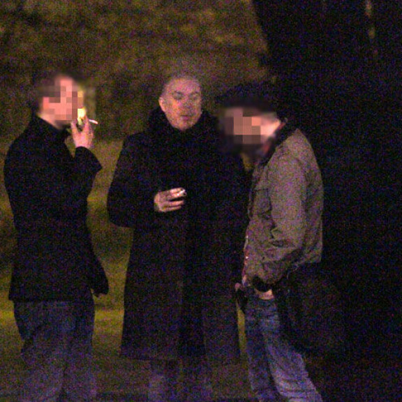 Salkkari-tähdet juhlivat Antero Vartian vaalitilaisuudessa - paparazzikuvat!