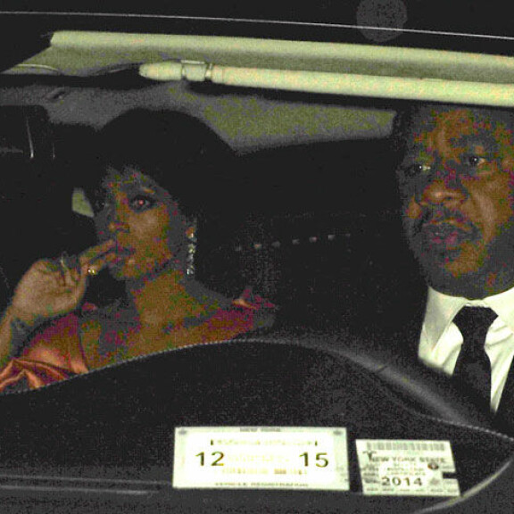 Mitääh, Beyoncén sisko hyökkäsi Jay Z:n kimppuun - video!