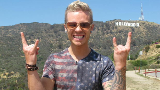 Sauli Koskinen tapasi uuden naapurinsa - voi apua! Sauli Koskinen tapasi uuden naapurinsa - voi apua!