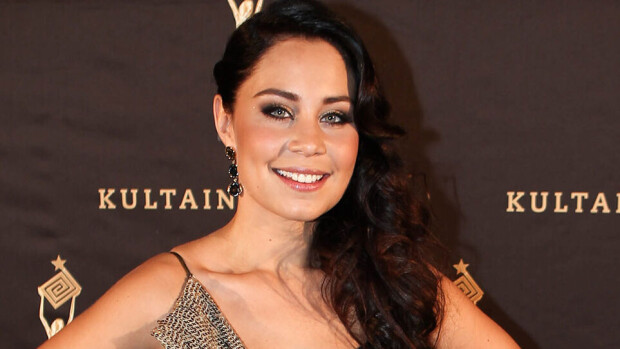 Nyt on kuumaa, Anna Abreu – superseksynä musiikkivideolla! Nyt on kuumaa, Anna Abreu – superseksynä musiikkivideolla!