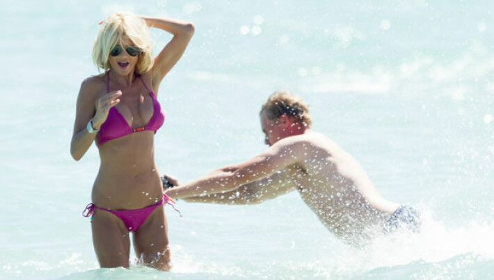 Mitä löysit bikinihousuistasi, Victoria Silvstedt - hauskat kuvat!