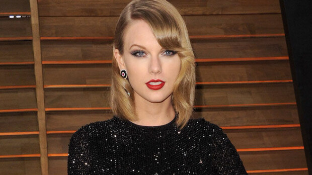 Törky-Taylor iski! Laulaja Taylor Swift jätti jätteensä kadulle - sakkopino yllättää