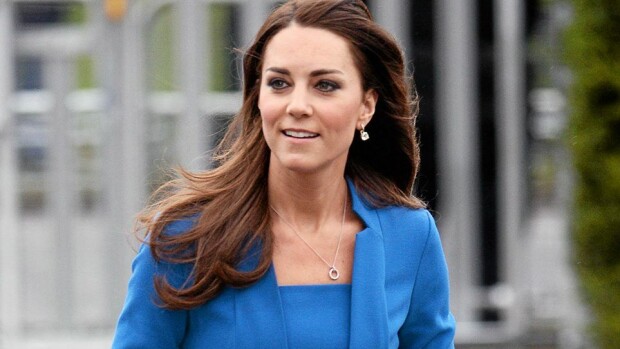 Kate ei unohda nuoruudenystäviään - ryhtyi kummitädiksi! Kate ei unohda nuoruudenystäviään - ryhtyi kummitädiksi!