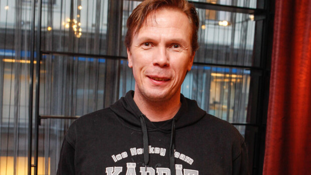 Jukka Rasila ja tyrmäävän kaunis puoliso - harvinainen yhteiskuva!