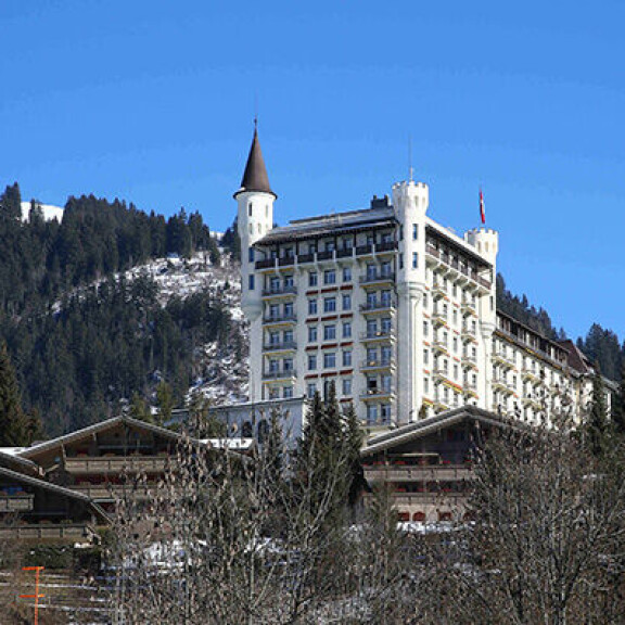 Sveitsissä juhlittiin kuninkaallisia talvihäitä - katso kuvat!