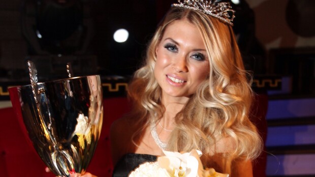 Tuore Miss Helsinki Isabel: Rakas mukana kannustamassa! Tuore Miss Helsinki Isabel: Rakas mukana kannustamassa!