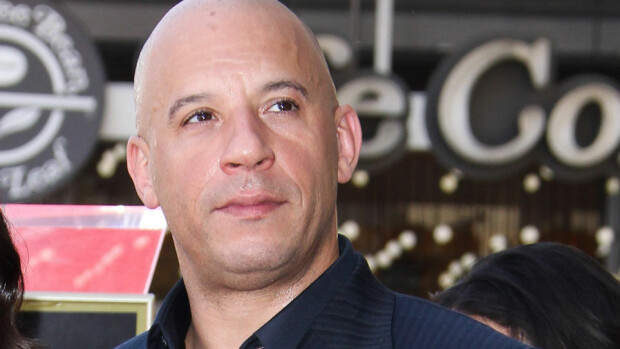 Muskelimies Vin Diesel vapautti sisäisen teinityttönsä - katso outo video! Muskelimies Vin Diesel vapautti sisäisen teinityttönsä - katso outo video!