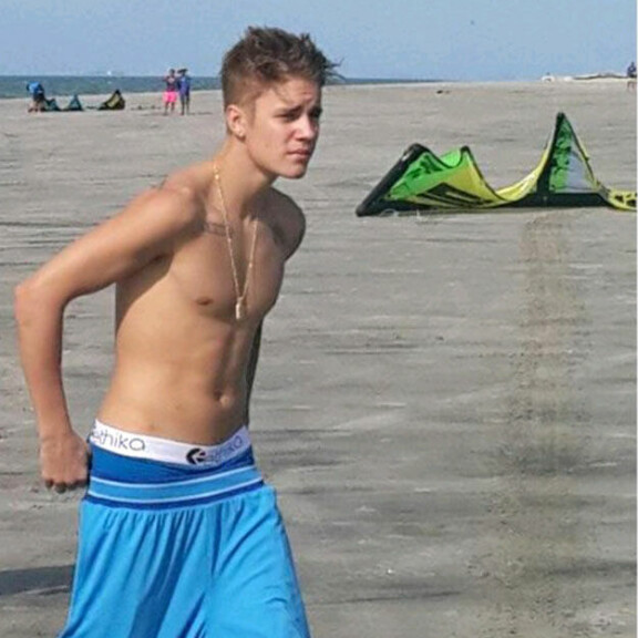 Miten Bieber toipuu kohusta - uudet kuvat Panamasta!