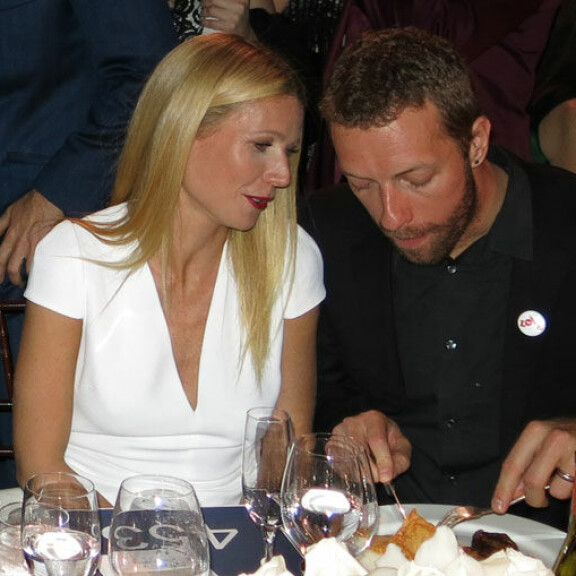 Gwyneth Paltrow'n ja Chris Martinin julkisuustempaus - mitä ihmettä?