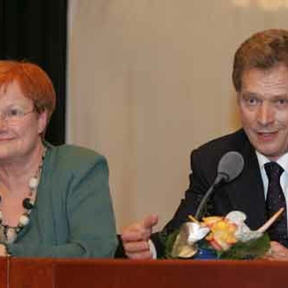 Onnea, 70-vuotias Tarja Halonen - katso elämän kuvat!