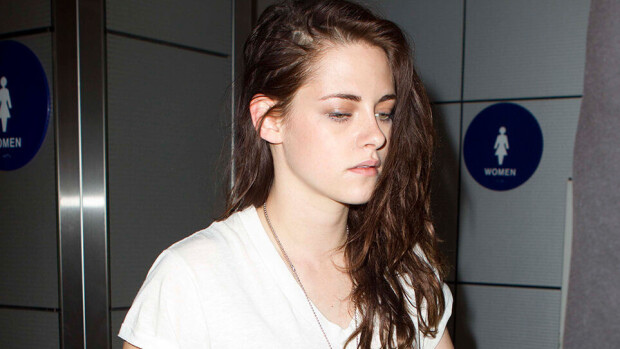 Hyi, miten ruma tatuointi, Kristen Stewart - katso kuva! Hyi, miten ruma tatuointi, Kristen Stewart - katso kuva!