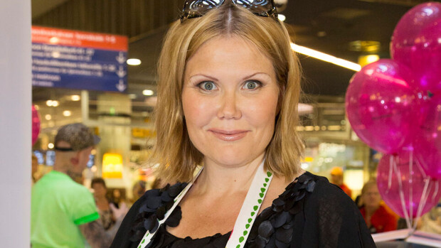 Sanna Kiiski sai tyttövauvan - lapselle tv-kanavan nimi! Sanna Kiiski sai tyttövauvan - lapselle tv-kanavan nimi!
