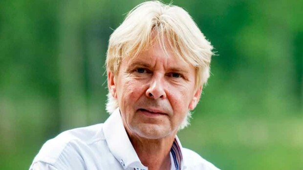 Matti kiehuu: Joku esiintyy minuna! Matti kiehuu: Joku esiintyy minuna!