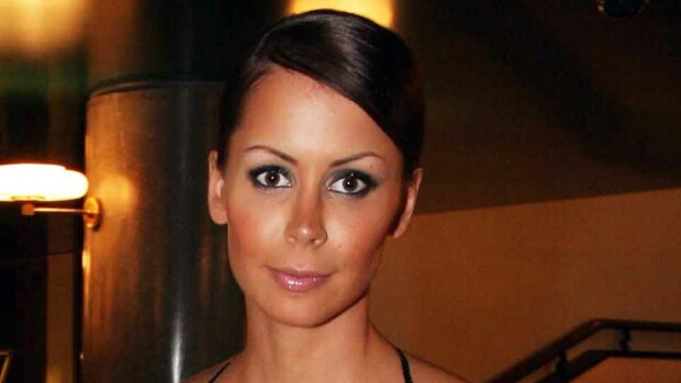 Jenni Dahlman-Räikkösen sunnuntai sujui kosteissa merkeissä - kuva! Jenni Dahlman-Räikkösen sunnuntai sujui kosteissa merkeissä - kuva!