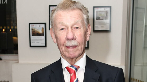 Tanssilegenda Åke Blomqvist on kuollut Tanssilegenda Åke Blomqvist on kuollut