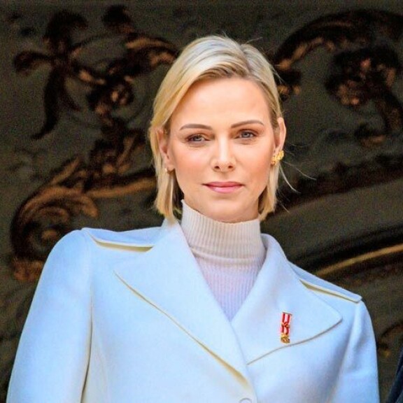 Ruhtinas Albert avasi vihdoin sanaisen arkkunsa Charlenen tilanteesta Charlene