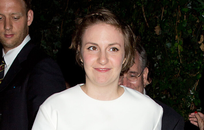 Lena Dunham kertoo lapsihaaveidensa kaatuneen endometrioosiin. Lena Dunham kertoo lapsihaaveidensa kaatuneen endometrioosiin.