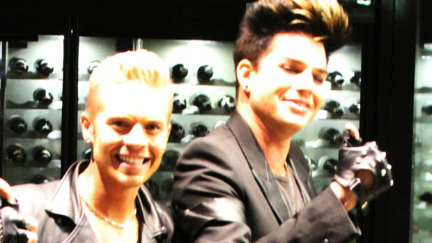 Kiihkeät spekulaatiot - Adam Lambert ja Sauli Koskinen jälleen yhdessä?! Kiihkeät spekulaatiot - Adam Lambert ja Sauli Koskinen jälleen yhdessä?!
