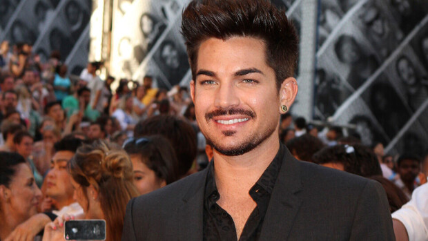Adam Lambert hittisarjaan! Adam Lambert hittisarjaan!