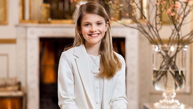 Ruotsin hovi julkaisi prinsessa Estellestä kauniin 10-vuotiskuvan - näin synttärisankaria juhlittiin prinsessa estelle