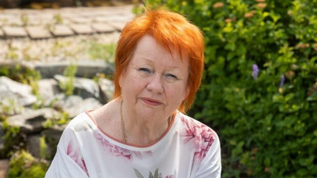 Mummodiskoileva Tuija Piepponen, 74, tyrmää eläkkeen – ”Revittelemme lain puitteissa” Tuija Piepponen