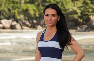 Muistatko TIS-Sonjan? Erosivat Miikan kanssa viime kesänä - uusi rakas on tummapiirteinen komistus