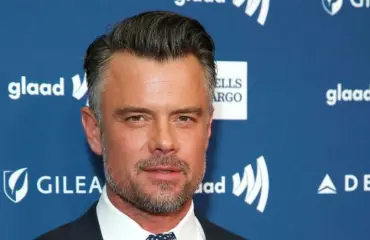 Maailman seksikkäimpien miesten joukkoon valittu Josh Duhamel, 49, kihlasi nuoren missikultansa - näin laulajaexä Fergie reagoi