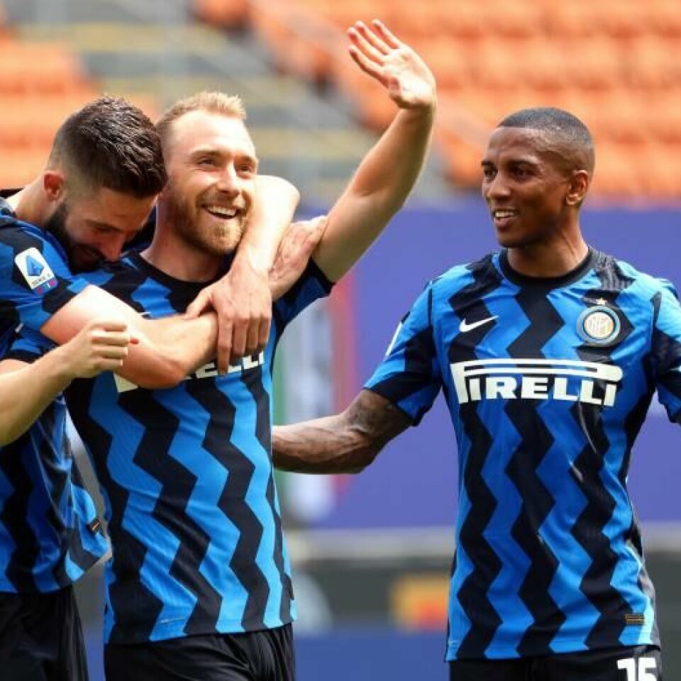 Hyvästi, Inter! Eriksenin 7,5 miljoonan euron pelisopimusta Milanoon olisi ollut jäljellä kesään 2024 saakka. Milanossa miestä ei enää nähdä.