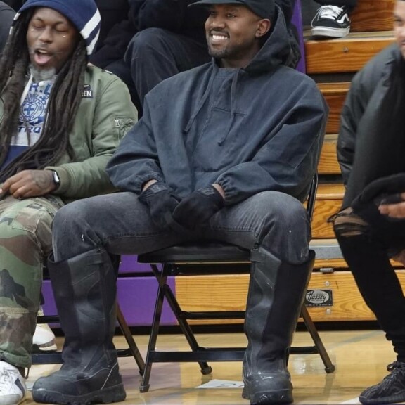 Kanye Westin kenkävalinnalla olisi pärjännyt lumisemmassakin maastossa. Kanye West