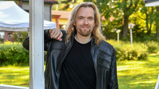 Anssi Kela kohtasi somessa ikävän yllätyksen - yritys käytti muusikon kuvaa luvatta mainoskampanjassaan Anssi kela