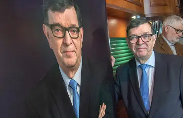 Ylen suosittu Politiikka-Suomi saa kilpailijan! Paavo Väyrysen uusi ohjelmasarja perkaa lähihistorian käänteet toisinajattelijan näkökulmasta: ”Ahti Karjalainen ei ollut rapajuoppo, Mauno Koivisto vainosi minua…”
