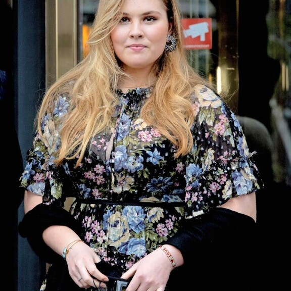 – En vielä tiedä, mihin keskityn hallitsijana. Jos teen maailmasta hieman paremman, olen onnellinen, Amalia sanoo. – En vielä tiedä, mihin keskityn hallitsijana. Jos teen maailmasta hieman paremman, olen onnellinen, Amalia sanoo.