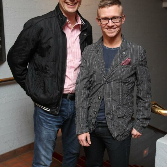 Marco ja Peter ovat pitäneet yhtä jo 30 vuoden ajan. Marco ja Peter ovat pitäneet yhtä jo 30 vuoden ajan.