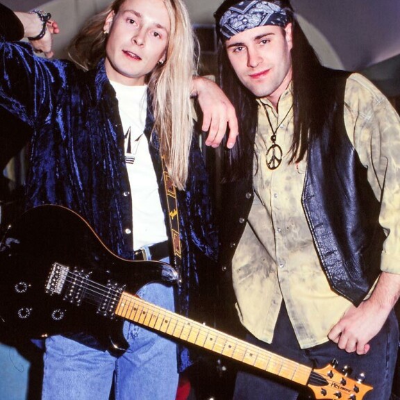 Näin heidät muistetaan. Jussi ja Rami räjäyttivät hittilistat 1990-luvun alussa. Näin heidät muistetaan. Jussi ja Rami räjäyttivät hittilistat 1990-luvun alussa.