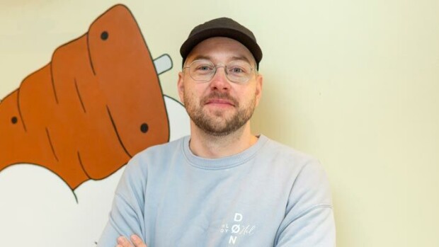Huippukokki Teemu Laurellin neuvo kotikokkien haasteeseen: Suosittelen ehdottomasti hankkimaan… Teemu Laurell