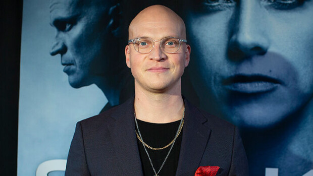 Ohhoh! Näyttelijä Riku Nieminen edusti kultasormus nimettömässään – näin tähti vastasi uteluihin rakkauselämästään! Riku Nieminen