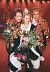 Miss Suomi 1993 Tarja Smuran perintöprinsessoiksi valittiin Arlene Kotala (2.) ja Emilia Söderman (1.)
