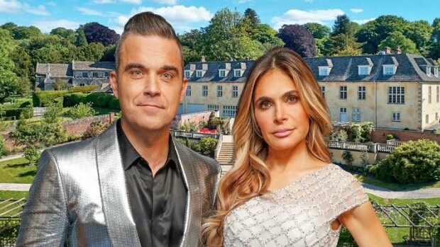 Robbie Williams pakenee kummitustalostaan – tuhat vuotta vanha kartano myyntiin Robbie Williams ja Ayda Field