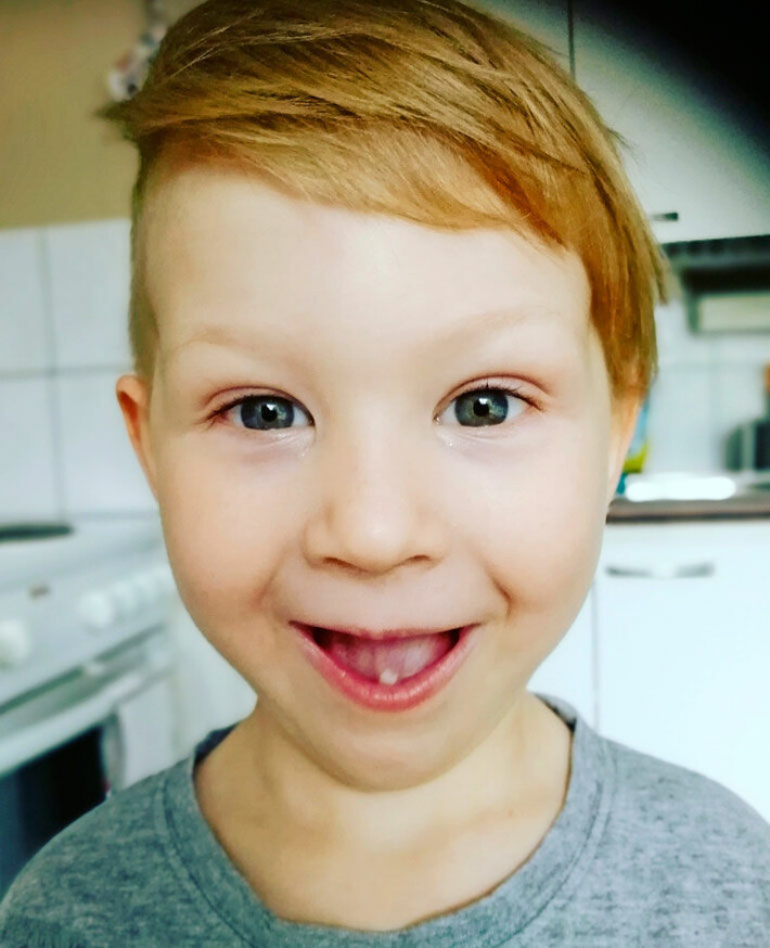 Kuka on Veikein Vekara 2019? Katso kuvat, äänestä hupaisinta tenavaa ja voita palkintoja! Veikein vekara -finalisti Eemeli