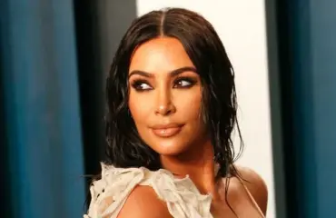 Kim Kardashian jatkaa Suomi-hehkutustaan! Nyt suomalaisen keksinnön puolesta liputtaa myös megatähti Gwyneth Paltrow!