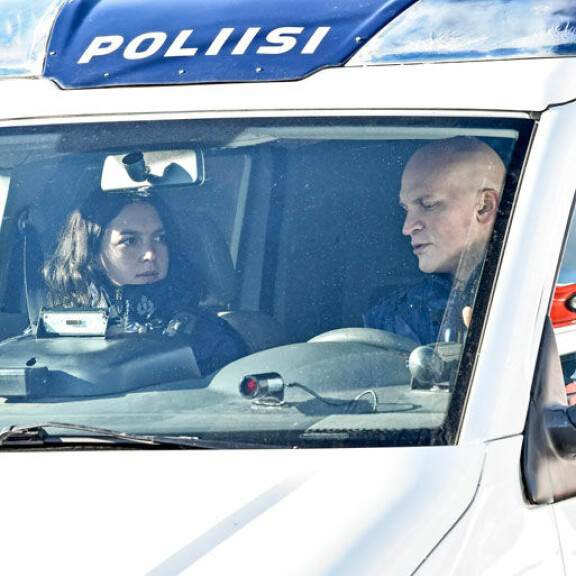Mimosa ja Riku Nieminen ovat sarjassa työpari. Riku on ollut mukana Robassa alusta saakka. Mimosa ja Riku Nieminen ovat sarjassa työpari. Riku on ollut mukana Robassa alusta saakka.