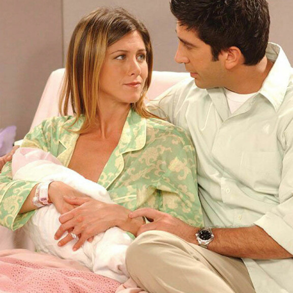 Jennifer Aniston ja David Schwimmer Frendit-sarjassa. Rachel Green ja Ross Geller