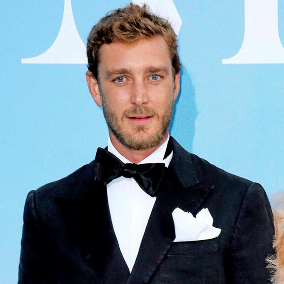 Hurja vauvabuumi! Kardashianien perheessä ja Monacon hovissa oli viime vuonna iloisten perheuutisten suma! Pierre Casiraghi
