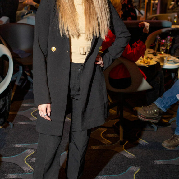 Salkkarit-kaunotar Kerttu Rissanen urheilee jopa 16 tuntia viikossa: 'On ookoo myös joskus herkutella' Kerttu Rissanen