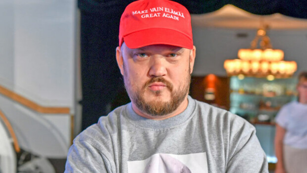 500 000 euron pytinki! Räppäri Pyhimys rakennutti upean lukaalin – komea omakotitalo on viittä vaille valmis! Pyhimys muutti uuteen taloon.