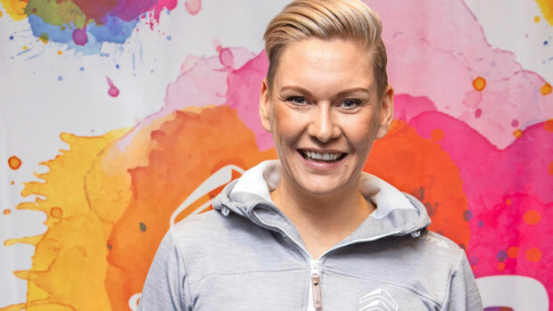 Heidi Sohlberg muutti omilleen eron jälkeen – ”Turvauduin naapurin miehen apuun” Heidi Sohlberg turvautui naapurin miehen apuun.